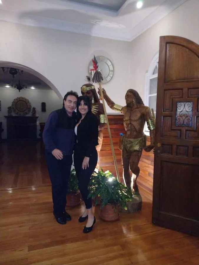 Hotel Boutique Spa Villa De Sant Quito