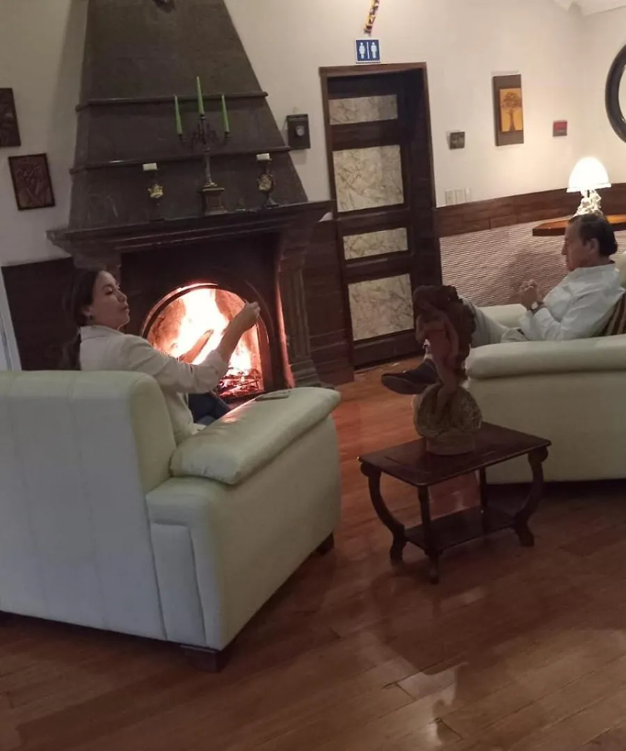 Hotel Boutique Spa Villa De Sant Quito