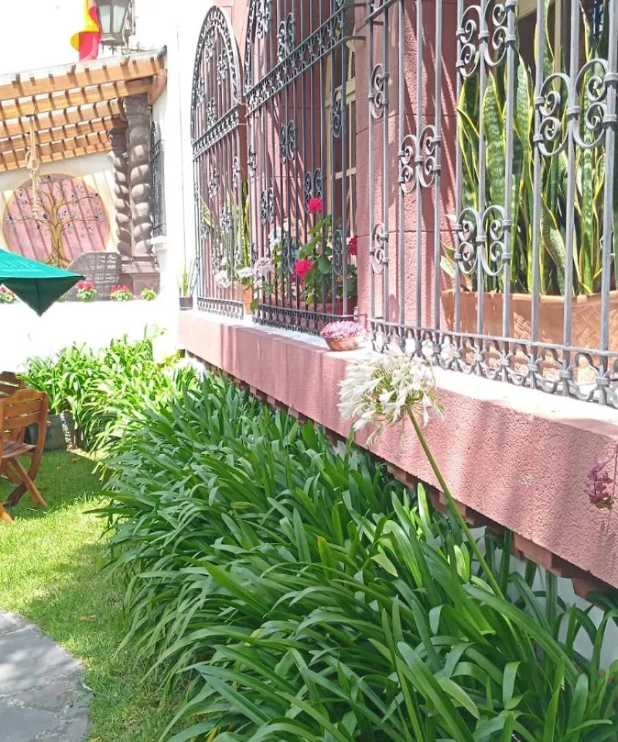 Hotel Boutique Spa Villa De Sant Quito